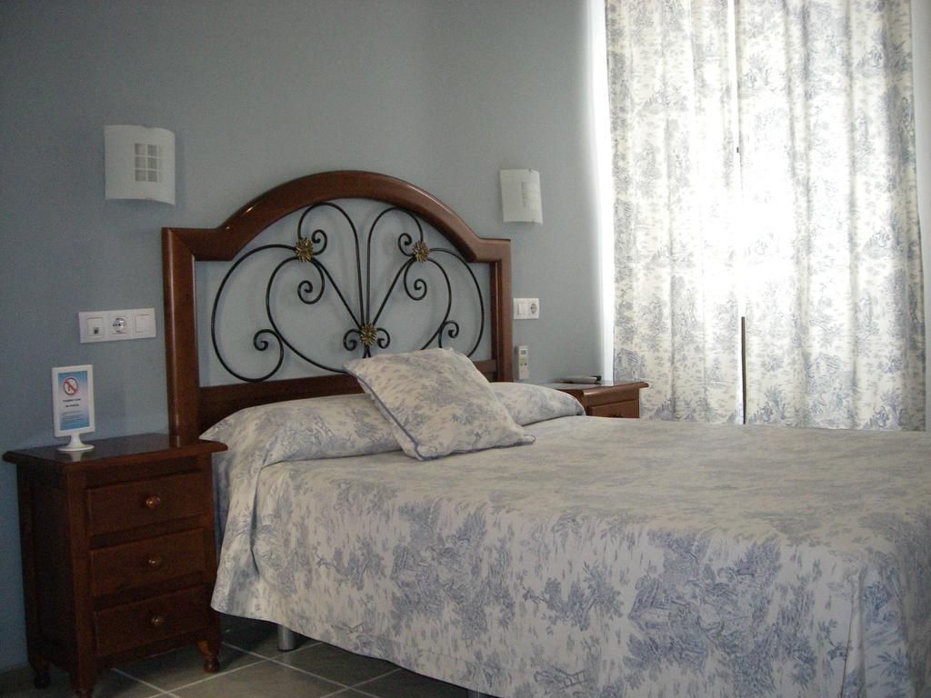 Hostal Azahar 科爾多瓦 外观 照片