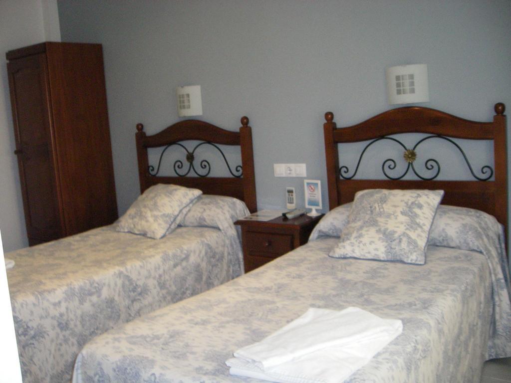 Hostal Azahar 科爾多瓦 客房 照片